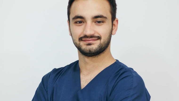 Dr Fatos Xhelili
